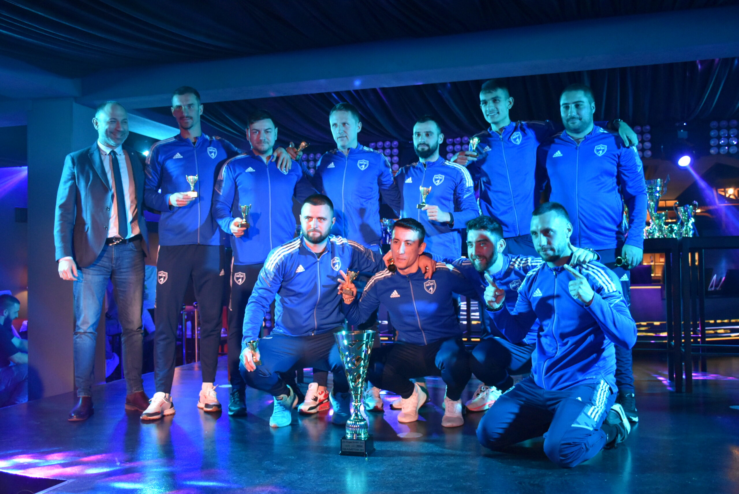 Футболен отбор на ЗК ЛЕВ ИНС